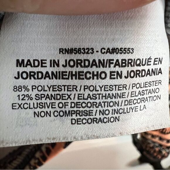 Nike Pro Dri-Fit Half Zip Pull Over Brand New Size Small Great Pattern - Picture 8 of 9